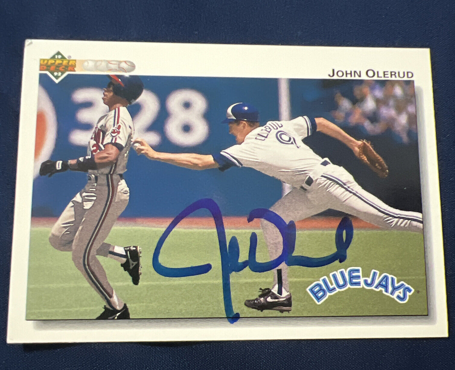 1992 Upper Deck John Olerud Signed Card AUTOGRAPH SIGNED Blue Jays