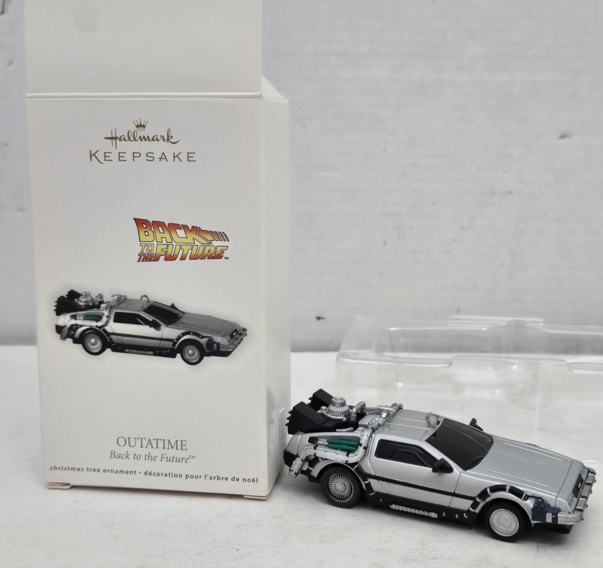 Hallmark Keepsake Back to The Future Delorean OUTATIME Christmas Ornament 2012 Hallmark Keepsake Back to The Future Delorean OUTATIME Christmas Ornament 2012