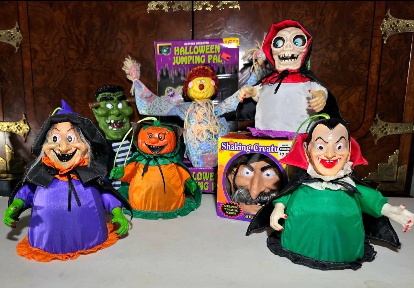 Lot Of 7 Vintage Halloween shakers Animated Figures - READ DESCRIPTION