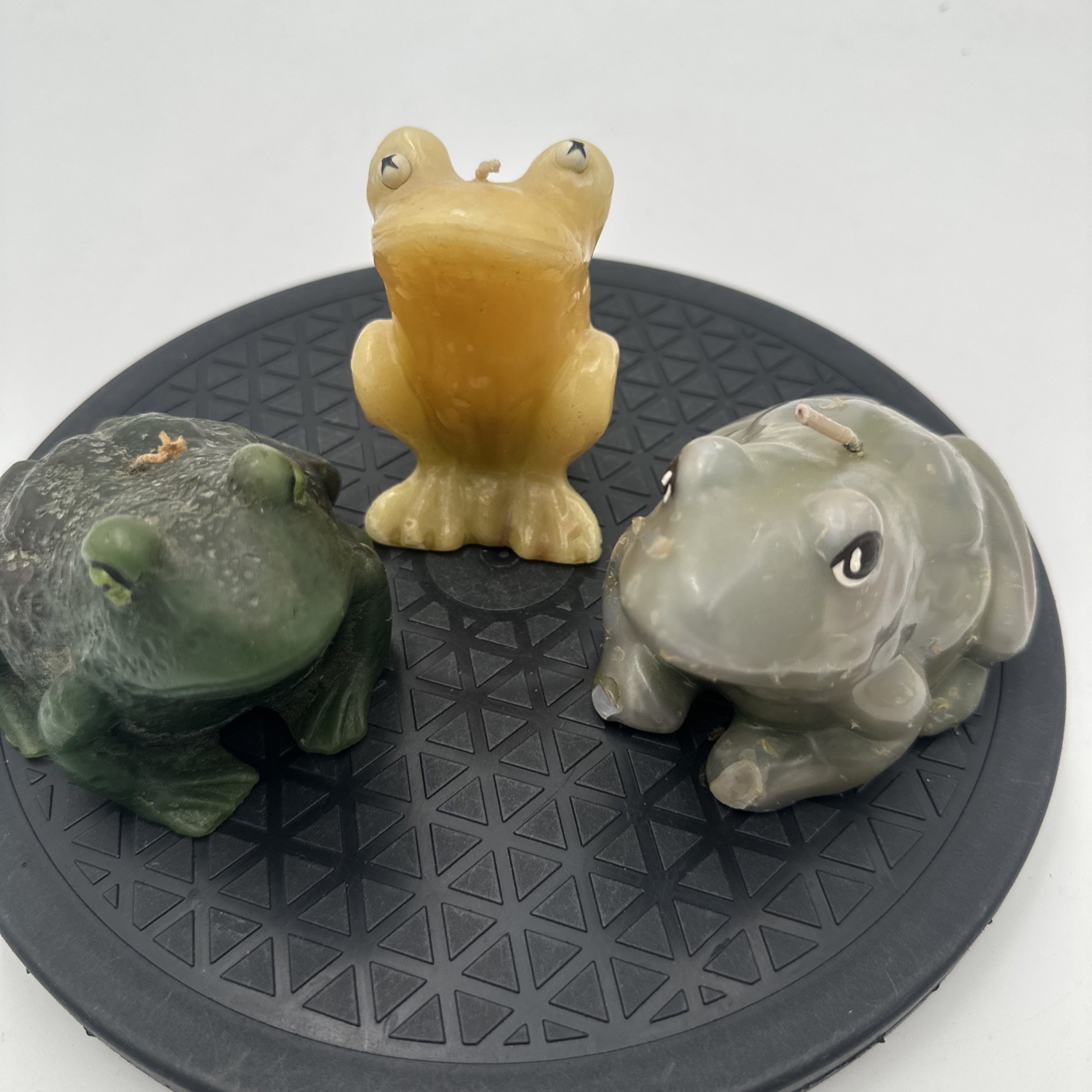 Vintage 1970s Lot Of Frog Candles Unused Vintage 1970s Lot Of Frog Candles Unused