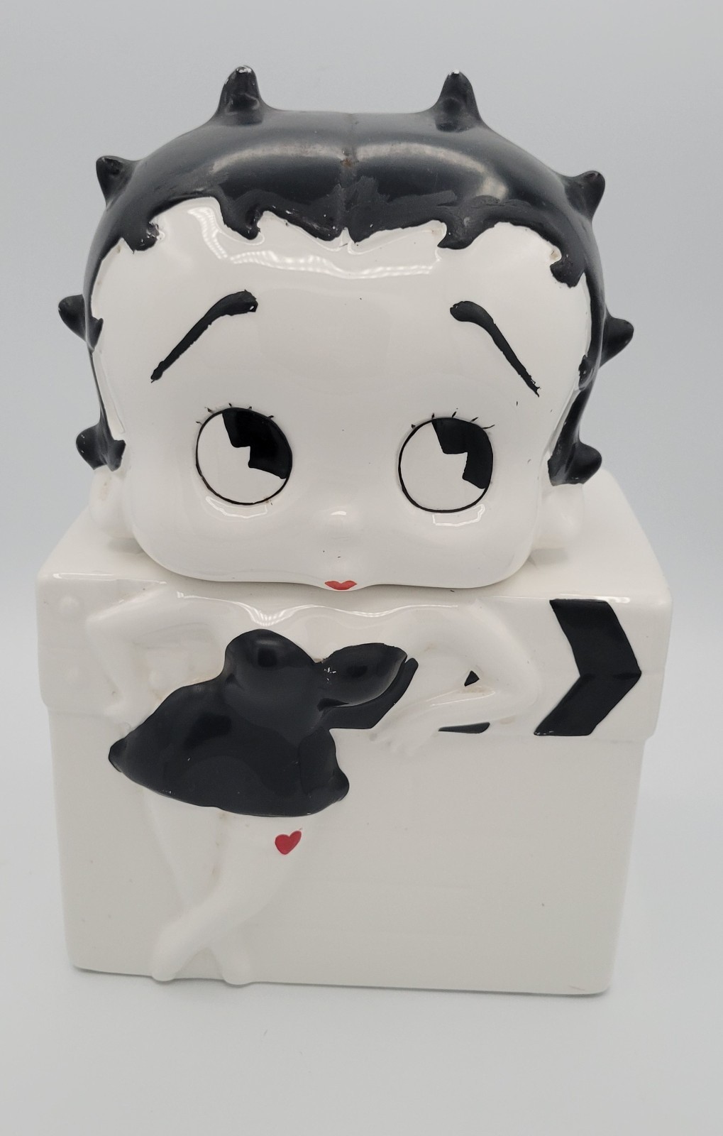 Vintage 1995 BETTY BOOP Ceramic B&W Cookie Jar by Benjamin & Medwin Inc. NY Vintage 1995 BETTY BOOP Ceramic B&W Cookie Jar by Benjamin & Medwin Inc. NY