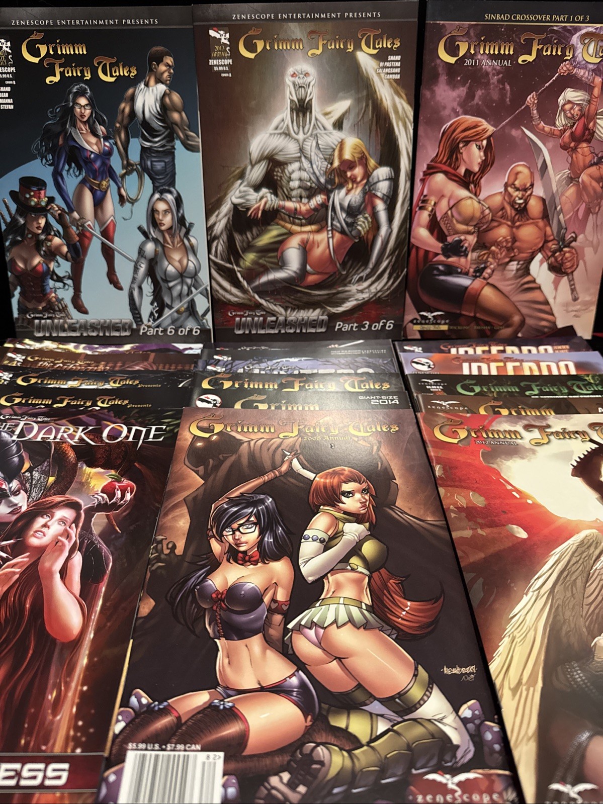 Grimm Fairy Tales - 65+ Comics Including Annuals (Zenescope 2010) Grimm Fairy Tales - 65+ Comics Including Annuals (Zenescope 2010)