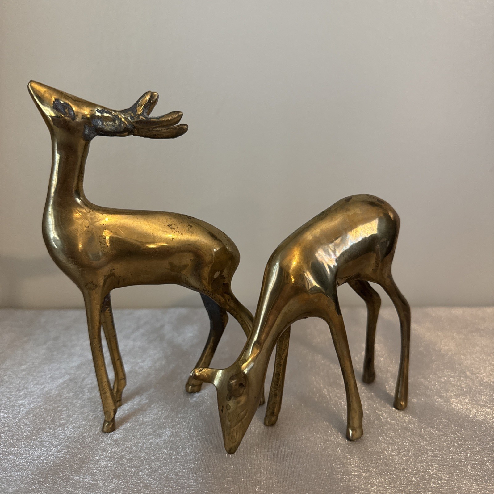 Vintage MCM 1950's Brass Deer Figurines Buck And Doe Christmas Decor Vintage MCM 1950's Brass Deer Figurines Buck And Doe Christmas Decor