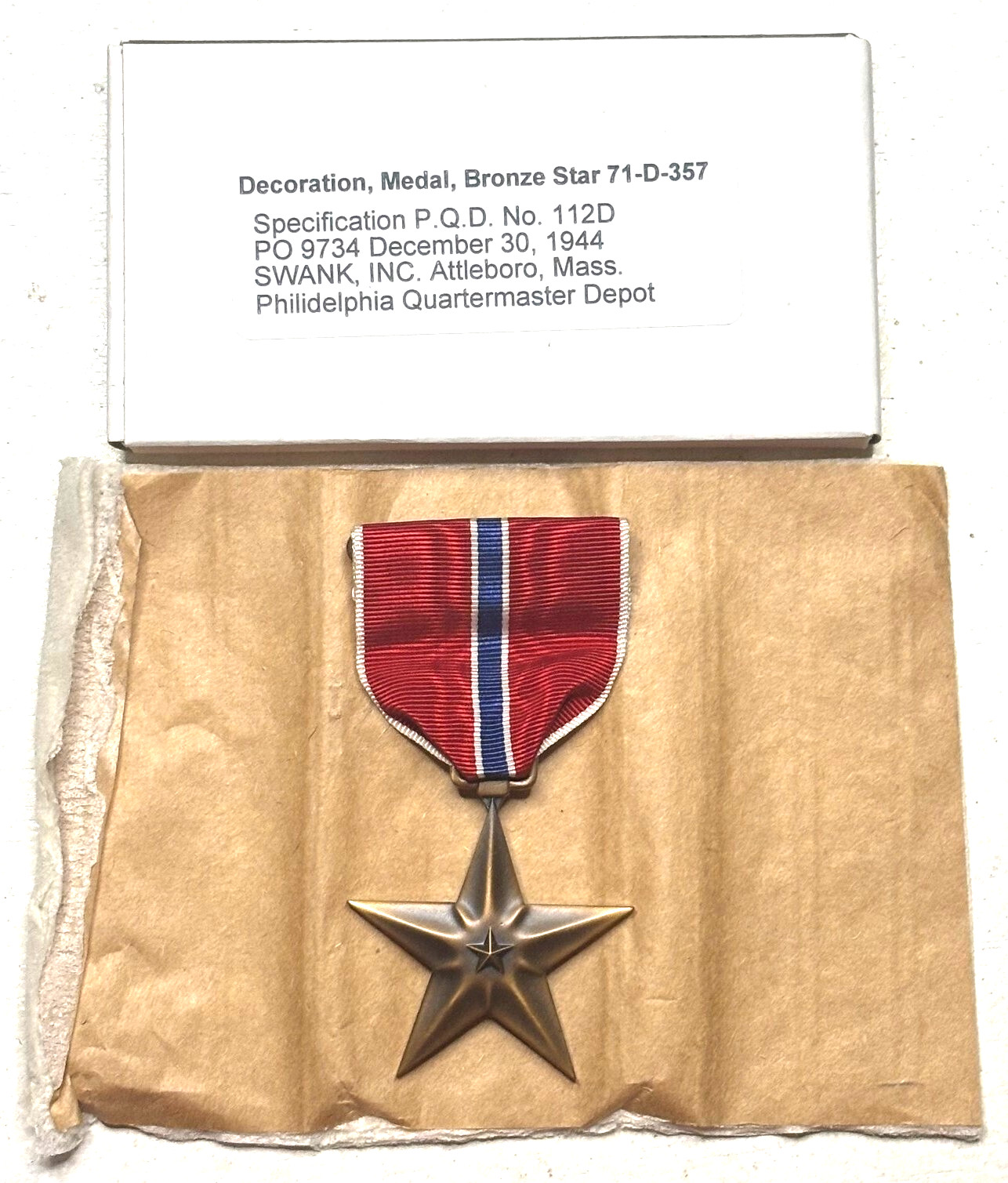 WWII Bronze Star Medal With Original Box NOS NEW OLD STOCK FANTASTIC CONDITION