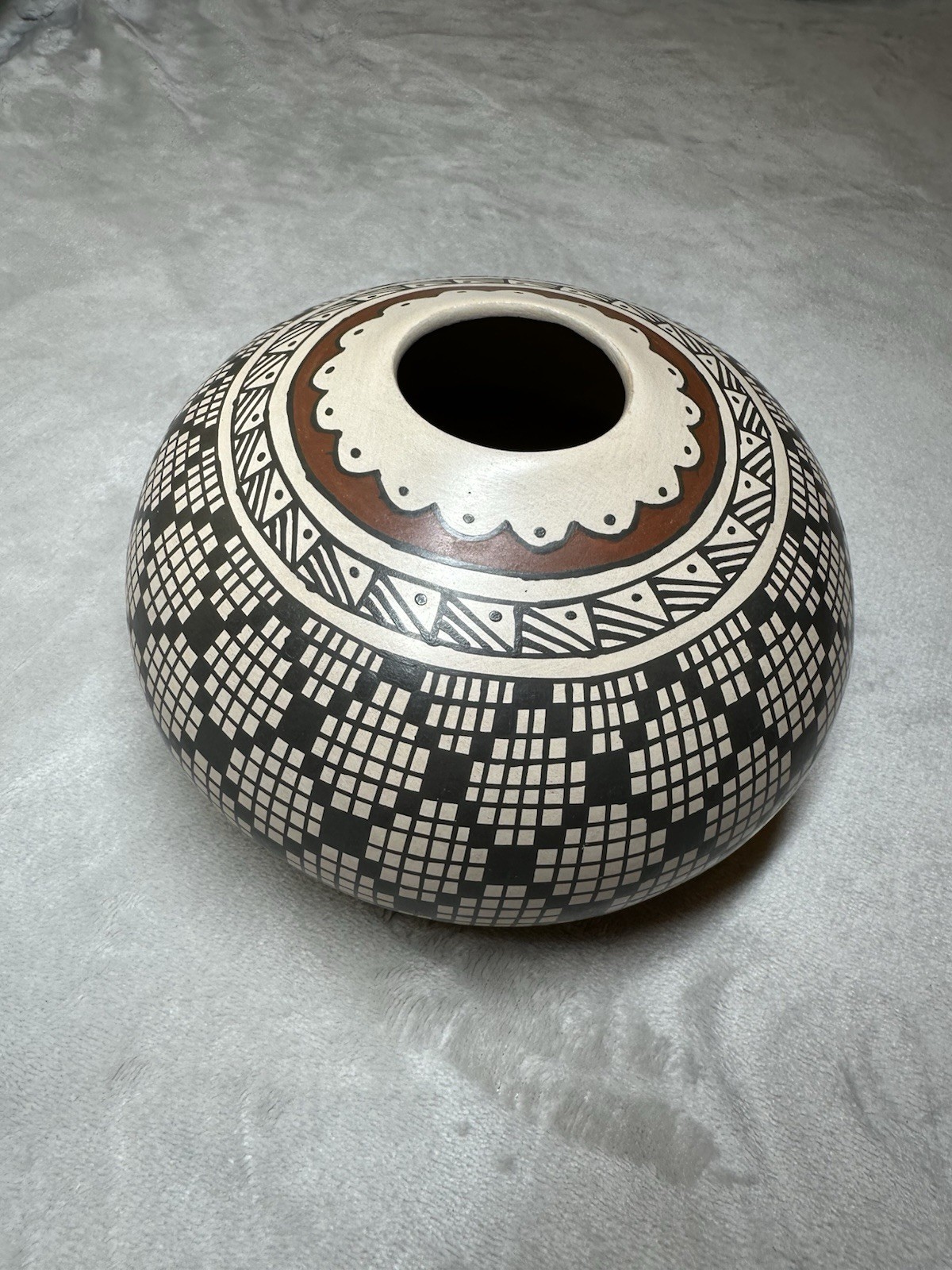 Signed Mata Ortiz Pottery Olla Pot Manuela Dominguez Polychrome Geometric 8x6