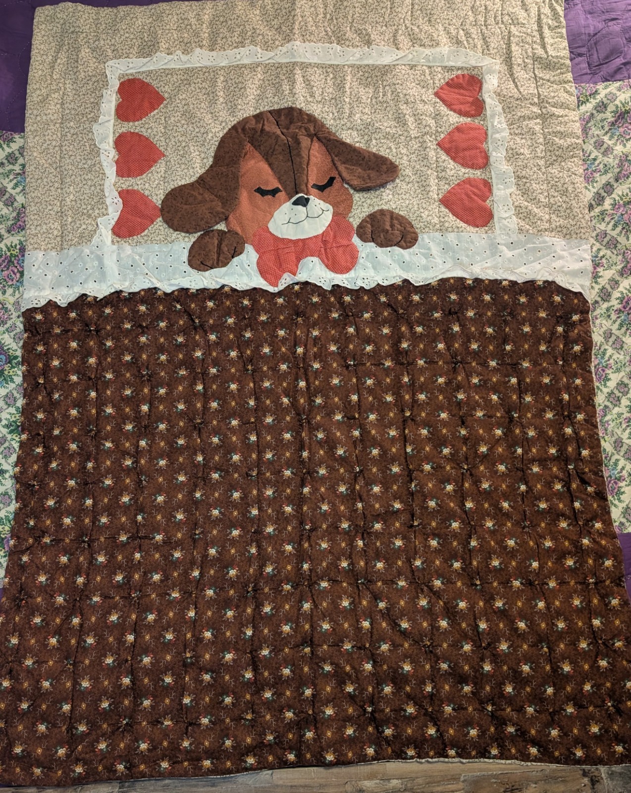 Vintage Child Size Quilt With Puppy And Hearts Vintage Child Size Quilt With Puppy And Hearts