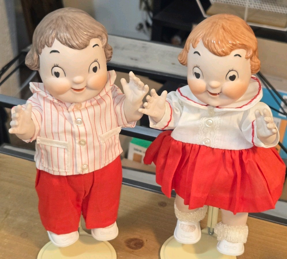 Vtg Pair Of Campbell\'s SOUP DOLLS ALL ORIGINAL RARE. Porcelain, Knickerbocker? Vtg Pair Of Campbell\'s SOUP DOLLS ALL ORIGINAL RARE. Porcelain, Knickerbocker?