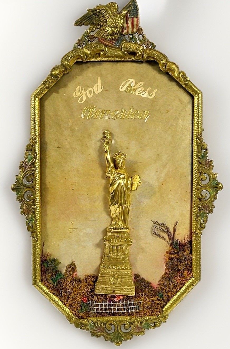 Vintage America Wall Plaque “God Bless America” Statue of Liberty Decor Convex Vintage America Wall Plaque “God Bless America” Statue of Liberty Decor Convex