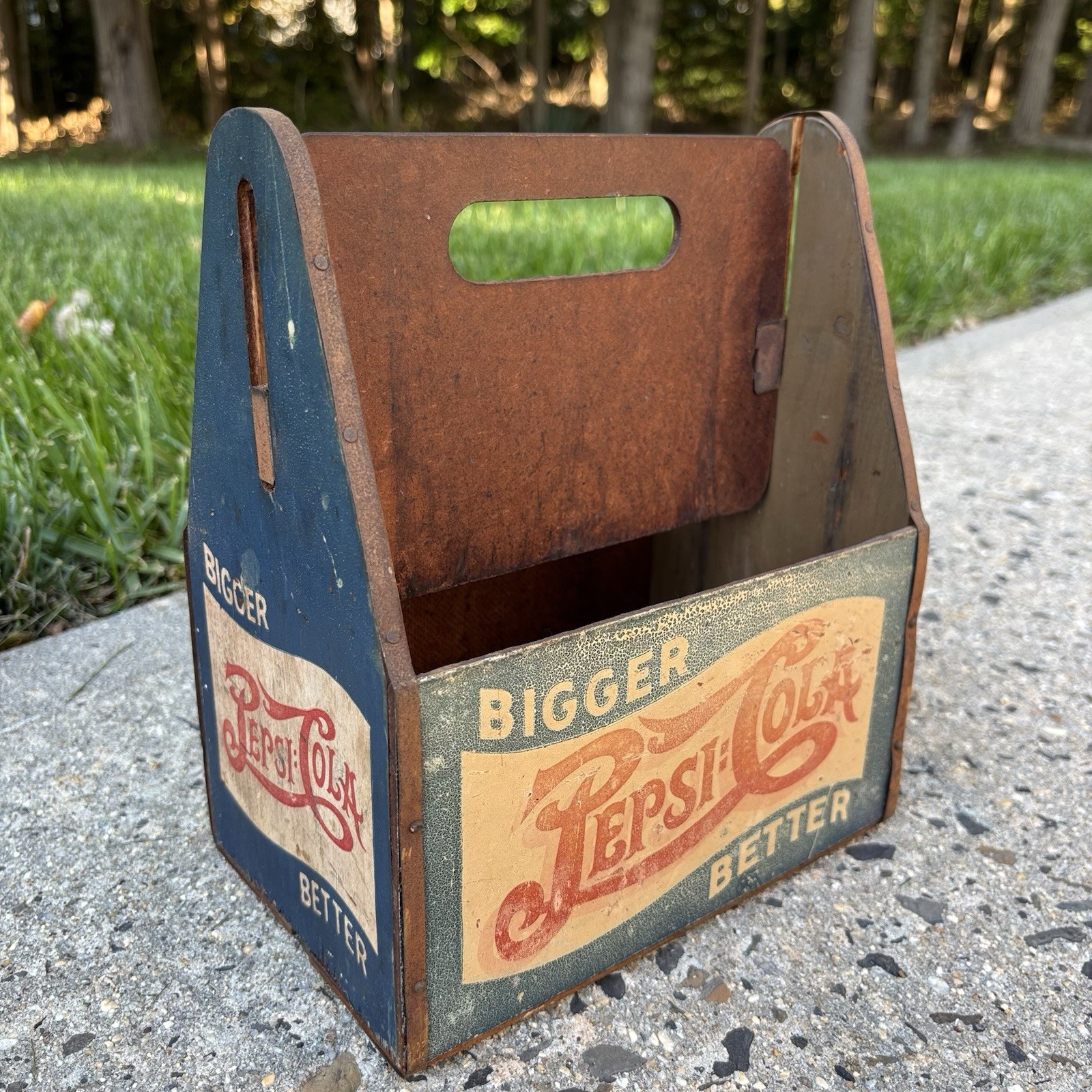 Antique Bigger Better Pepsi Cola Masonite 6-Pack Soda Bottle Carrier Vintage Antique Bigger Better Pepsi Cola Masonite 6-Pack Soda Bottle Carrier Vintage