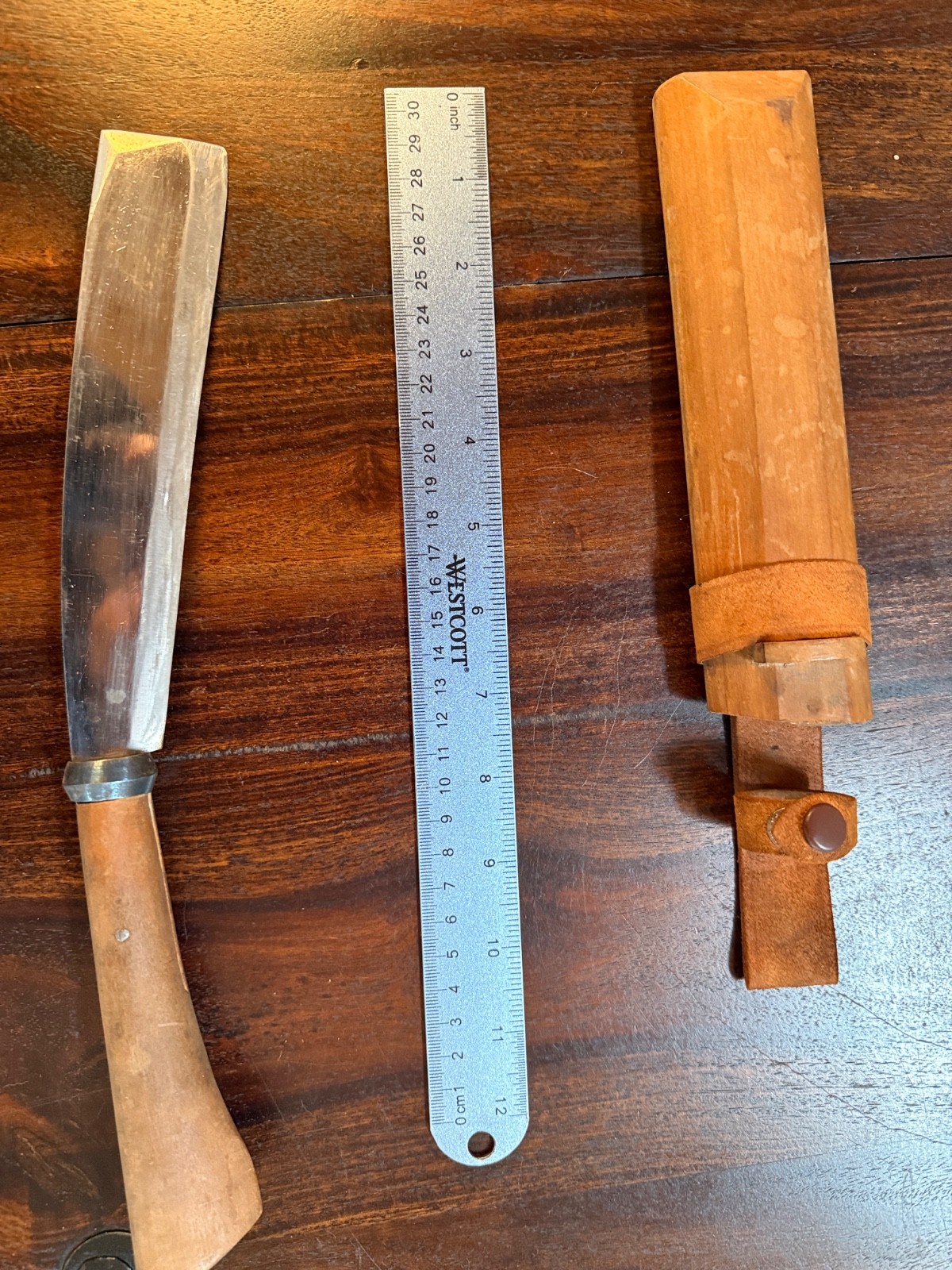 Vintage Japanese Nata Hatchet. Excellent condition for its age. blade 6 3/4 \