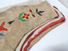 ANTIQUE / VINTAGE SANTEE SIOUX BEADED ON HIDE CHILD'S VEST - XLNT 1920-30s XMPL picture