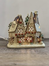 Coynes Christmasville Ceramic Lighted Village Building Market Ronnie Walker READ picture