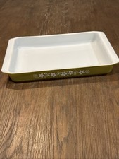 Vintage Crazy Daisy Spring Blossom Green Pyrex Lasagna Pan #933 “Crazy Daisy” picture