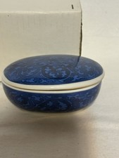 Vintage MFA Boston Porcelain Trinket Box Cobalt Blue Scroll Japan Museum picture