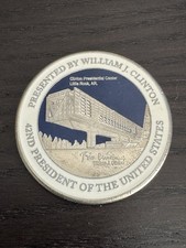 REAL 42nd President of the United States Bill Clinton Challenge Coin POTUS picture