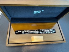 Montblanc Andrew Carnegie 4810 Fountain Pen 18K M Nib Box Papers 2002 picture