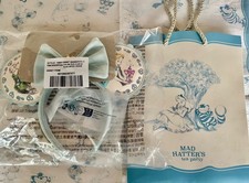 New/w Tags Disneyland Club 33 ALICE IN WONDERLAND Loungefly Minnie Ears + Bag picture