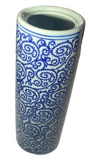 VINTAGE CHINESE PORCELAIN UMBRELLA STAND VASE BLUE & WHITE PAISLEY DESIGN 15” picture