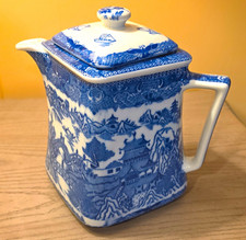 VTG Ringtons Limited Tea Merchants Blue Willow Square Tea Caddy 7.5in 5x5 picture