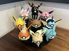 Eevee Evolutions inc Stand Soccer Poké Ball Pokémon Figure 1:1 Gift picture