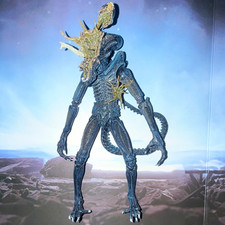 NECA Aliens Xenomorph Battle Damage Alien Warrior AVP Predator loose no box picture