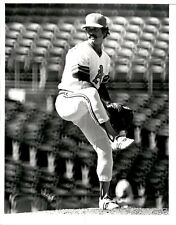 LG940 1977 Original Russ Reed Photo PABLO TORREALBA OAKLAND A's Pitcher on Mound picture