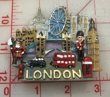 London Resin Souvenir Fridge Magnet 3-D Landmarks 3”x2.5”x.5” picture