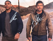LANTERNS Signed (Kyle Chandler, Aaron Pierre) 8x10
