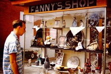 MAY 1959 Fanny's Shop  Willemstad, Curacao  Kodachrome Slide BZ-E picture