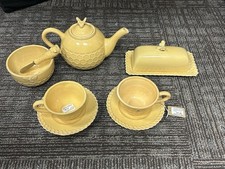Honeycomb Teapot Boston International Yellow Bee With Multiple Pieces picture