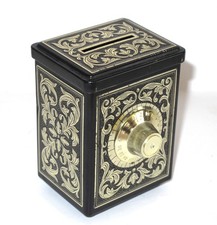 Vintage Avon Exclusive Tin Coin Bank Made In England Soap Box Excellent Shape picture