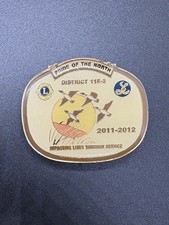 2011-2012 Lions Lioness District 11-E2 Pride of the North Geese Enamel Pin picture