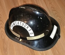 VTG Cairns & Brothers 1970's PAWCATUCK F.D. Fire Helmet Connecticut 660C Metro picture