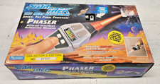 Vintage 1992 Playmates Star Trek TNG Phaser Collector Edition New Sealed picture