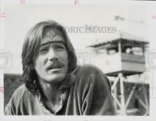 Press Photo Peter Strauss in a scene from 