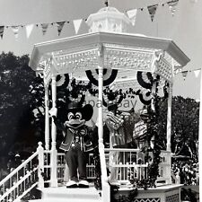 1989 Walt Disney MGM Studios Theme Park California Adventure Mickey Mouse Parade picture