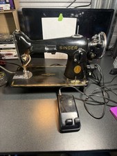 Vintage Singer Sewing Machine AF647604 Black Gold Electric Tested Working picture