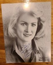Actress DeLane Matthews - Signed Celebrity Autograph - Daves World picture