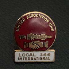 VTG UA Local 144 Pin Montreal Quebec Canada Plumbers Pipefitters Steamfitters picture