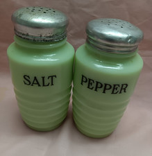 Vintage Jeannette Glass Jadeite Beehive Salt & Pepper Shakers Depression Glass picture