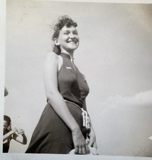 1930’s Vintage PHOTO Lovely Young Perky Lady VIRGINIA Poses picture