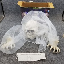 Vintage 2005 Gemmy Floating Ghost Animated Halloween Prop New Open Box picture