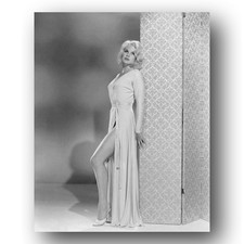 Carroll Baker Photo 8x10 Actress Portrait-13 picture