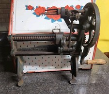Antique GOODELL CO Apple Peeler 64 Improved BAYSTATE Vintage Cast Iron NICE COND picture