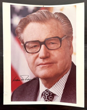 Vice President Nelson Rockefeller Facsimile Signed Color Photo Card Stock Paper picture