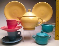 Fiestaware My First Fiesta Child’s Tea Set Service Complete with 11-pieces, Nice picture