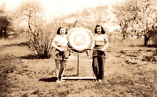 1946 Young Ladies Pose w/ BULLSEYE Target Bow & Arrow RARE VTG Photo Snapshot picture