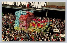 New Orleans Louisiana Mardi Gras Parade Float LA Vintage Postcard View picture