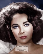 ELIZABETH TAYLOR LEGENDARY ACTRESS - 8X10 PUBLICITY PHOTO picture
