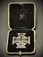 WW1 1914 IRON CROSS 1ST CLASS IN ORIG CASE J H WERNER BERLIN MARKED SCREW BACK picture